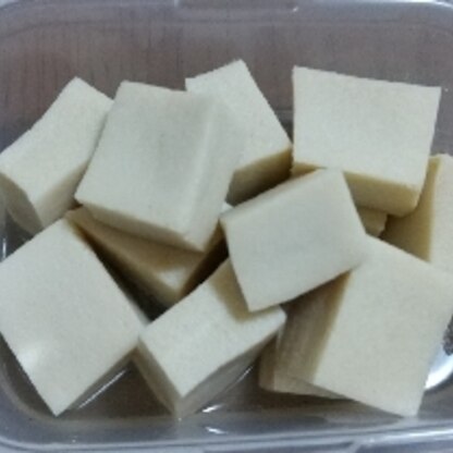 高野豆腐が好きでいろいろ試してます。レンジでほっとけば完成なのでとても楽に作れました(^-^)